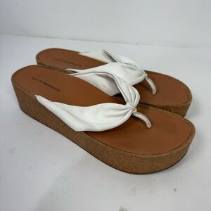 Lucky Brand Lellina White Chunky Platform Thong Sandals Flip Flops Summer Retro